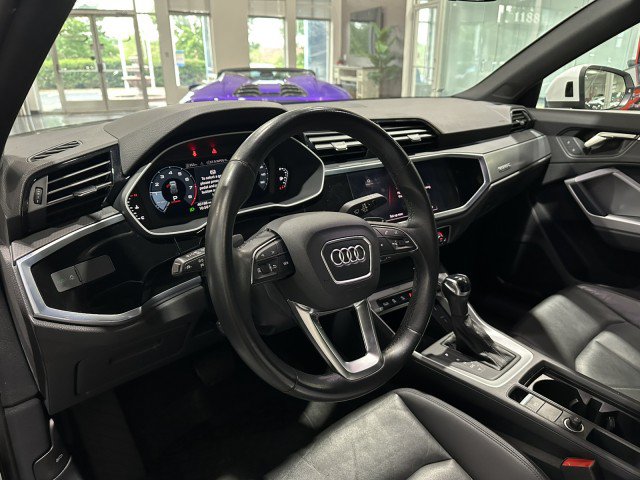 Used 2022 Audi Q3 2.0T Premium AWD/4WD image 3