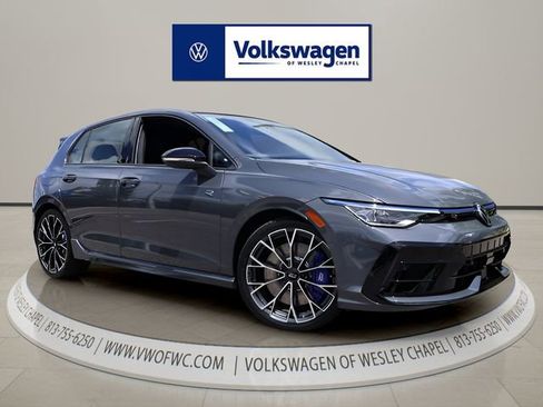 New 2026 Volkswagen Golf image 1