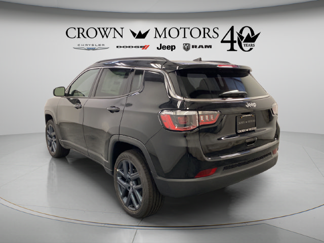 Used 2026 Jeep Compass Latitude AWD/4WD image 12
