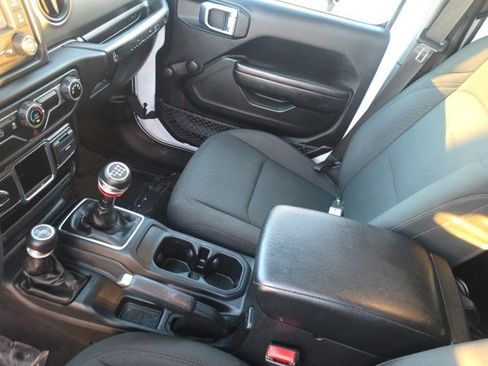Used 2021 Jeep Wrangler Unlimited Willys image 26