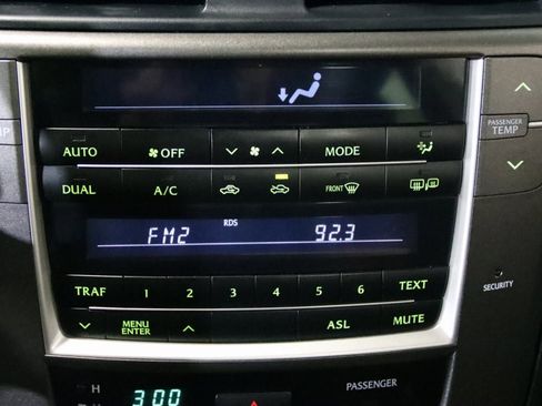 Used 2011 Lexus IS 250 image 36