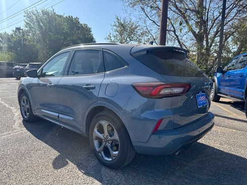 Used 2024 Ford Escape ST-Line w/ Tech Pack #1 FWD image 4