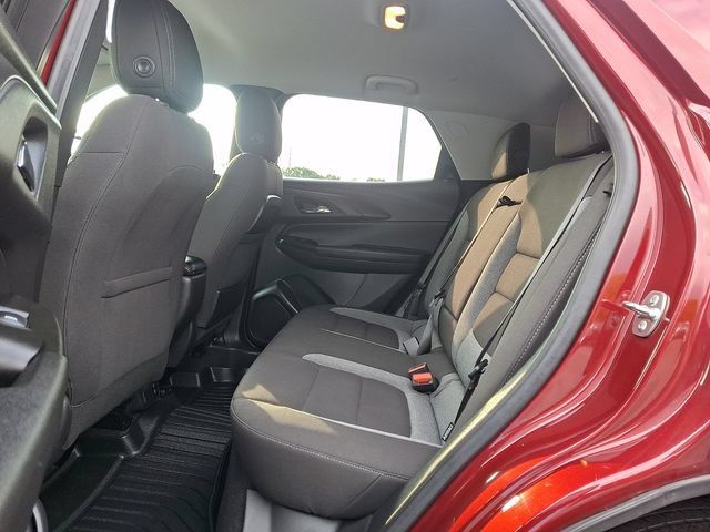 Used 2024 Chevrolet TrailBlazer LT w/ Convenience Package AWD/4WD image 13