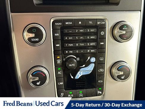 Used 2017 Volvo S60 T5 Dynamic w/ Vision Package image 17