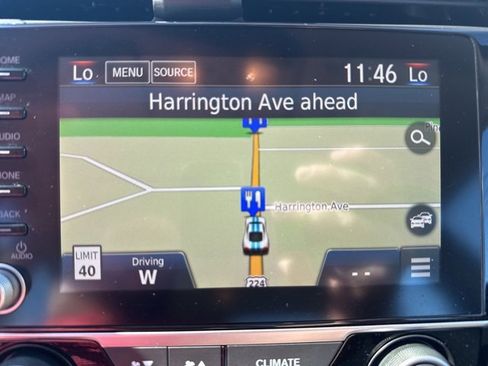 Used 2019 Honda Civic Touring image 12