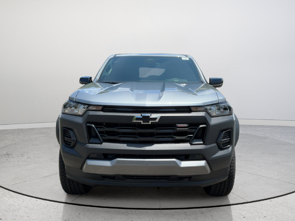 New 2026 Chevrolet Colorado Trail Boss AWD/4WD image 2