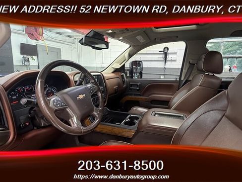 Used 2018 Chevrolet Silverado 3500 High Country w/ Duramax Plus Package AWD/4WD image 16