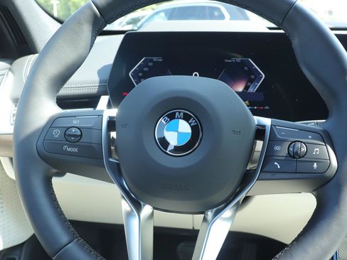 New 2026 BMW X1 xDrive28i w/ Technology Package AWD/4WD image 28