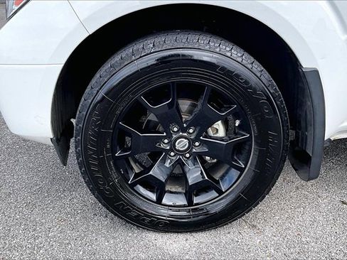 Used 2018 Nissan Frontier SV w/ Value Truck Package image 32