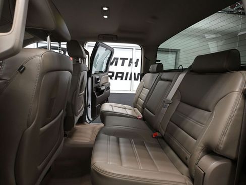 Used 2015 GMC Sierra 2500 Denali w/ Snow Plow Prep Package image 40