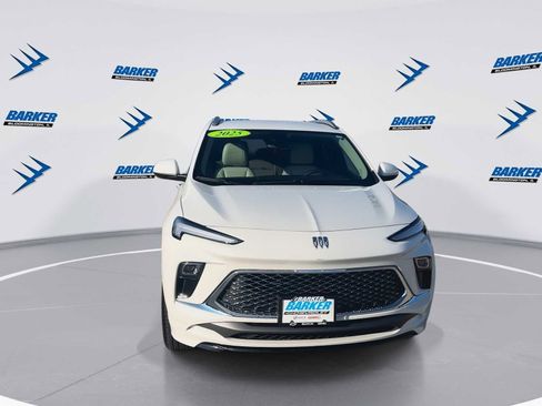 Used 2025 Buick Encore GX Avenir w/ Avenir Convenience Package image 3