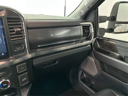 Used 2024 Ford F250 Lariat w/ Lariat Ultimate Package image 27