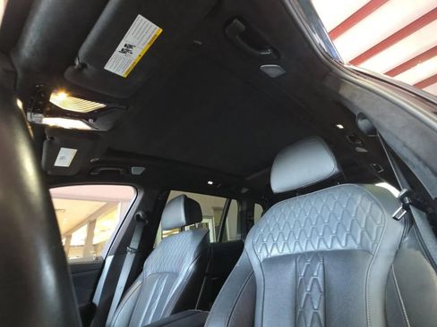 Used 2021 BMW X7 M50i AWD/4WD image 3