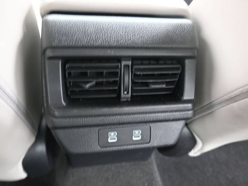 Used 2024 Honda Accord Touring image 14