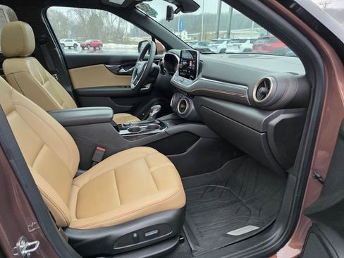 Used 2023 Chevrolet Blazer Premier w/ Driver Confidence II Package image 23