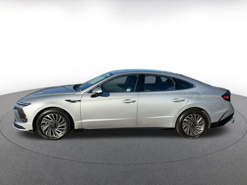 Used 2025 Hyundai Sonata SEL image 8