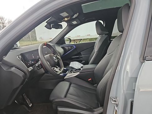 Used 2025 BMW X3 M50 w/ Premium Package image 15