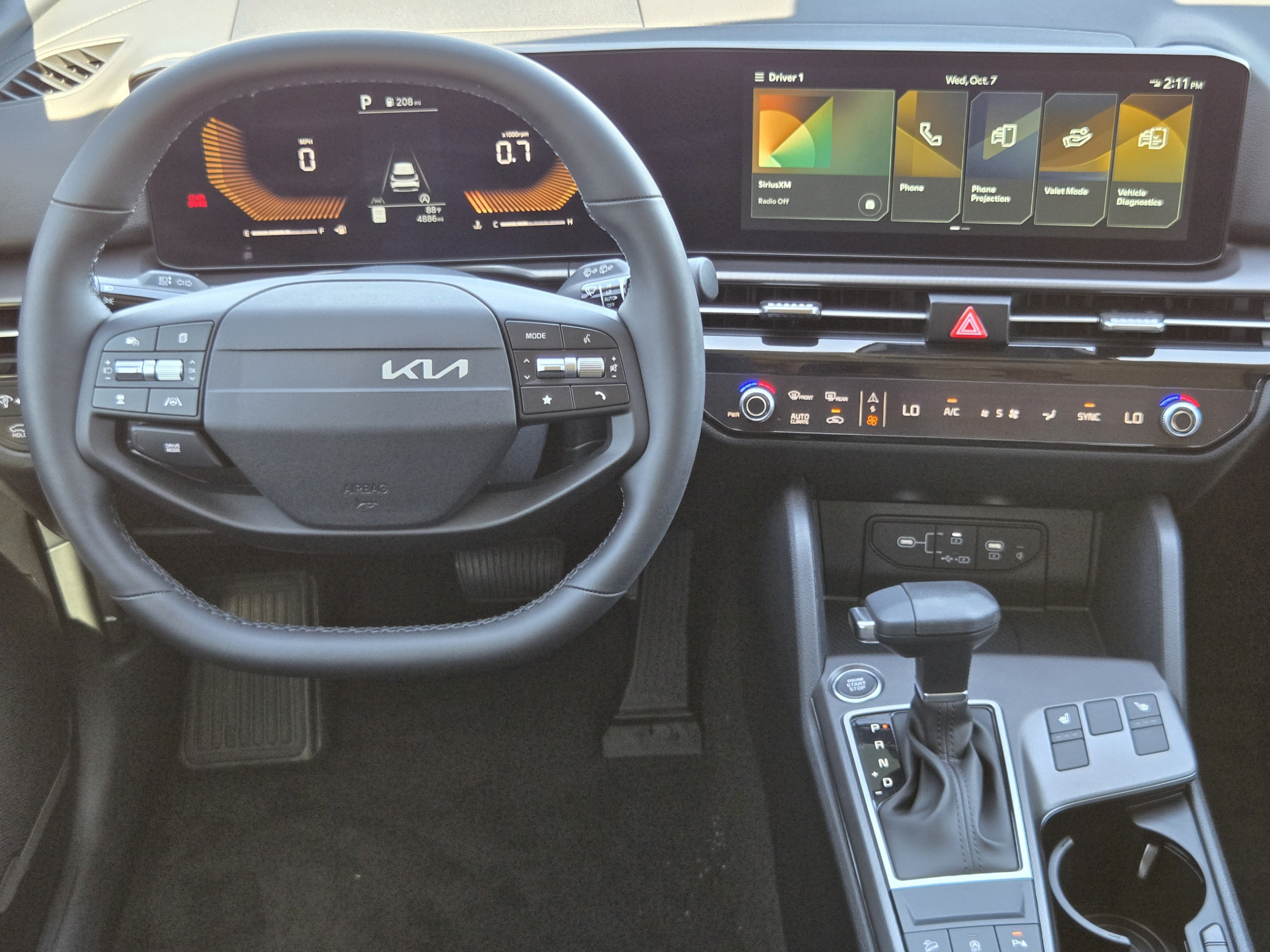 Used 2026 Kia Sportage EX w/ EX Panorama Roof Package FWD image 24