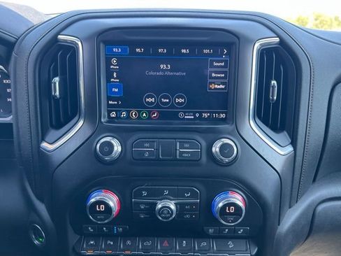 Used 2021 GMC Sierra 1500 AT4 w/ AT4 Value Package AWD/4WD image 17