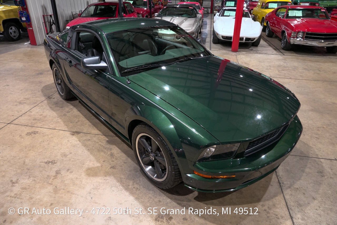 Used 2009 Ford Mustang GT Premium RWD image 14