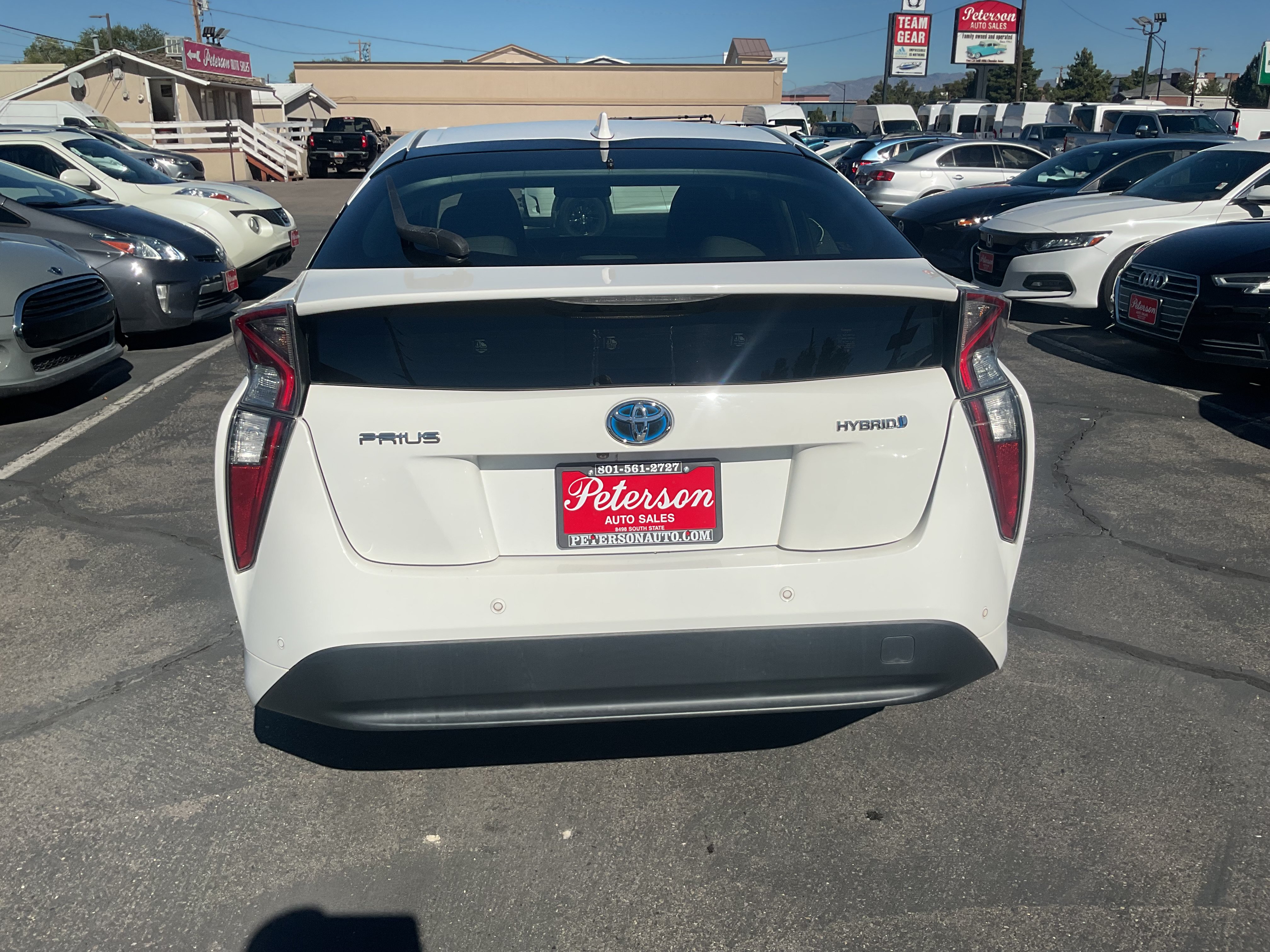 Used 2018 Toyota Prius Two w/ Prius Two Safety Plus Package FWD image 8