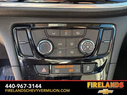 Used 2022 Buick Encore Preferred w/ Safety Package image 19