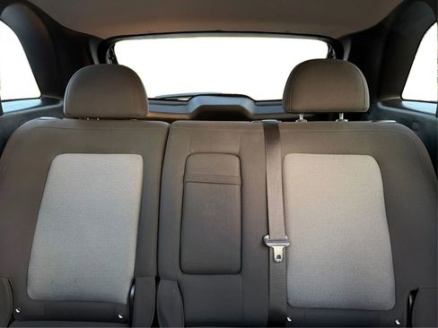 Used 2014 Chevrolet Captiva Sport LS image 15