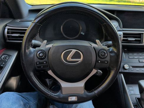Used 2016 Lexus IS 200t w/ F Sport Package RWD image 14