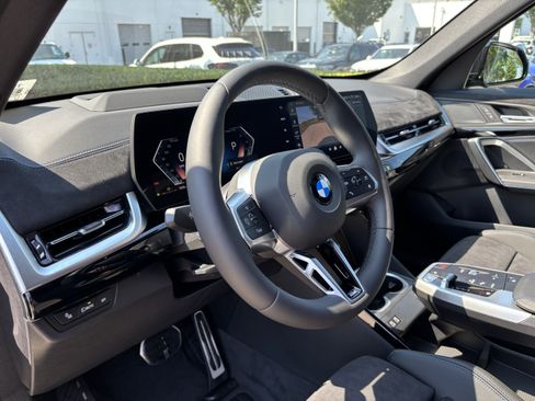 New 2026 BMW X1 xDrive28i w/ Technology Package AWD/4WD image 17