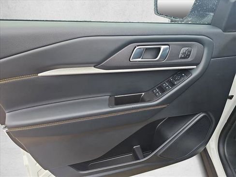New 2026 Ford Explorer Tremor w/ Tremor Convenience Package image 19