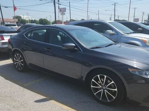 Used 2015 Acura TLX V6 w/ Technology Package FWD image 3