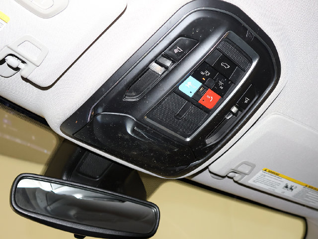 Used 2024 Jeep Grand Cherokee Limited AWD/4WD image 23