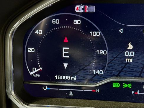 Used 2024 GMC Sierra 2500 Denali w/ Denali Reserve Package image 12