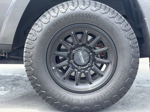 Used 2021 Toyota 4Runner SR5 RWD image 2
