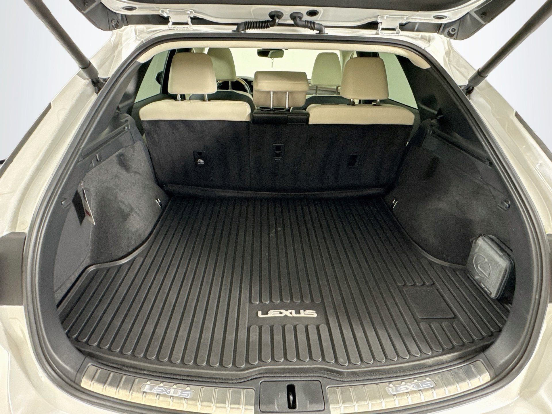 Used 2023 Lexus RX 350 Premium Plus w/ Accessory Package (K3) FWD image 28