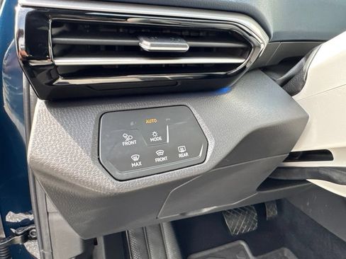 Certified 2023 Volkswagen ID.4 Pro S Plus AWD/4WD image 19
