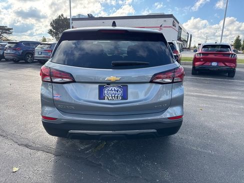 Used 2024 Chevrolet Equinox LT image 15