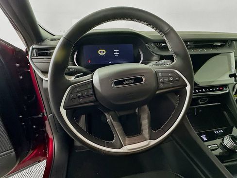 New 2026 Jeep Grand Cherokee Altitude AWD/4WD image 15