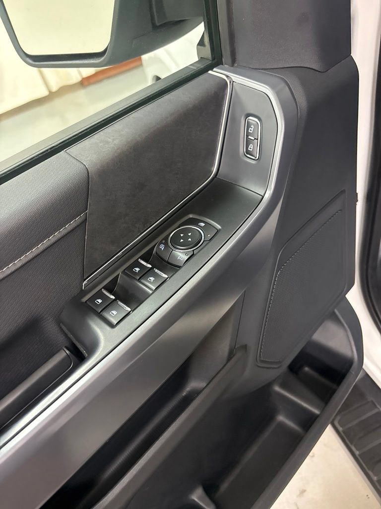 Used 2025 Ford F150 XLT w/ Equipment Group 301A Standard AWD/4WD image 17