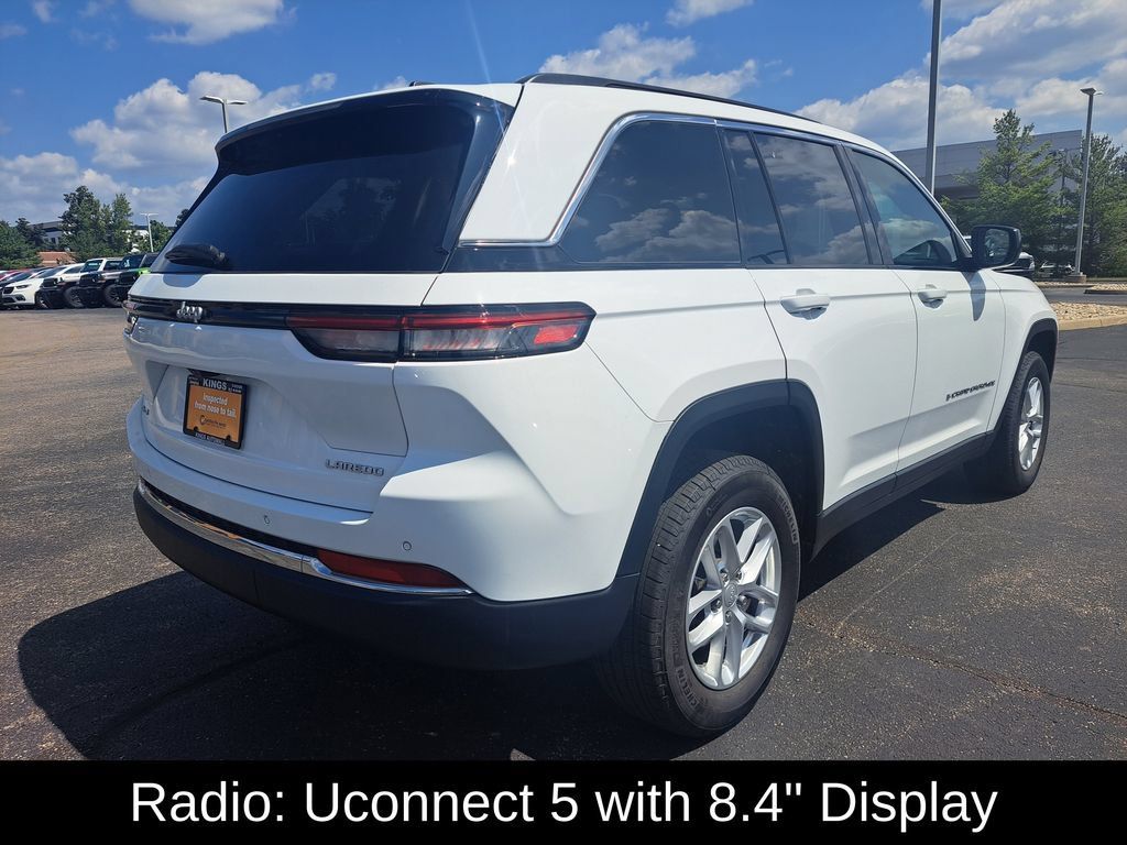 Certified 2025 Jeep Grand Cherokee Laredo X AWD/4WD image 4