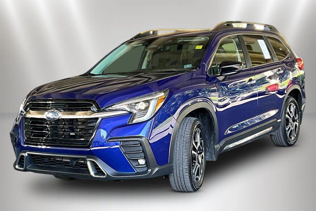 Certified 2026 Subaru Ascent Touring AWD/4WD image 3