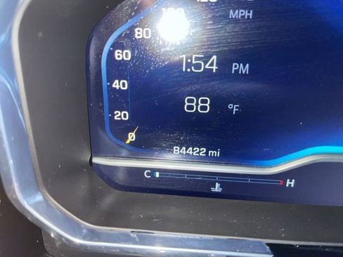 Used 2024 Chevrolet Silverado 2500 LT w/ Convenience Package image 12