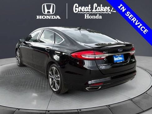Used 2017 Ford Fusion Titanium FWD image 4