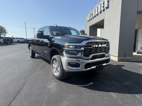 New 2025 RAM 2500 Big Horn image 2