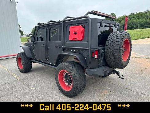 Used 2013 Jeep Wrangler Unlimited Rubicon w/ Connectivity Group AWD/4WD image 5