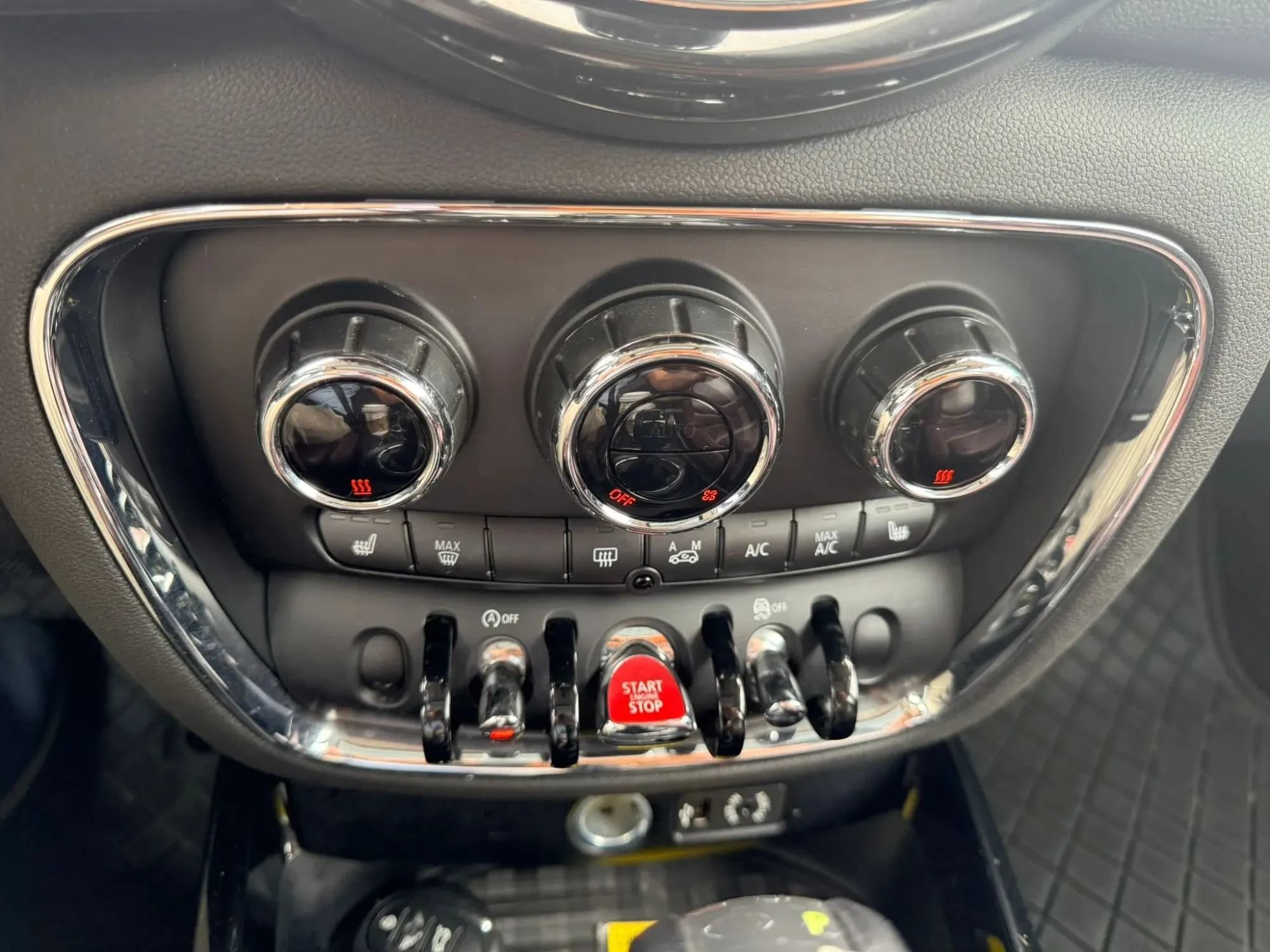 Used 2017 MINI Cooper Clubman S FWD image 12