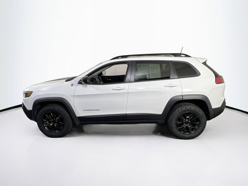 Used 2022 Jeep Cherokee Trailhawk w/ Sun, Sound & Nav Group image 8