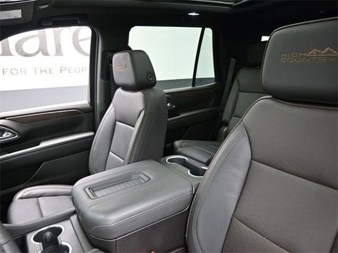 Used 2023 Chevrolet Tahoe High Country image 16