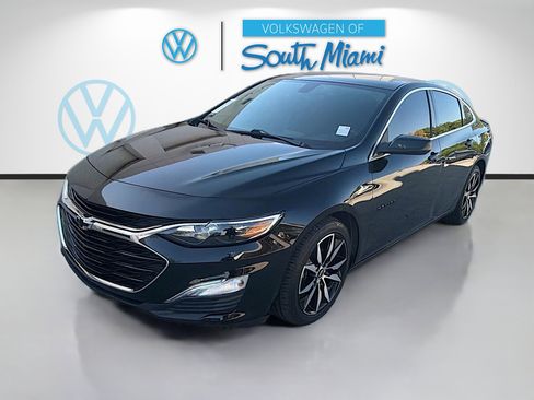 Used 2020 Chevrolet Malibu RS image 3