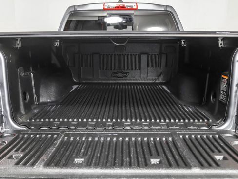 Used 2020 Chevrolet Colorado Z71 image 38